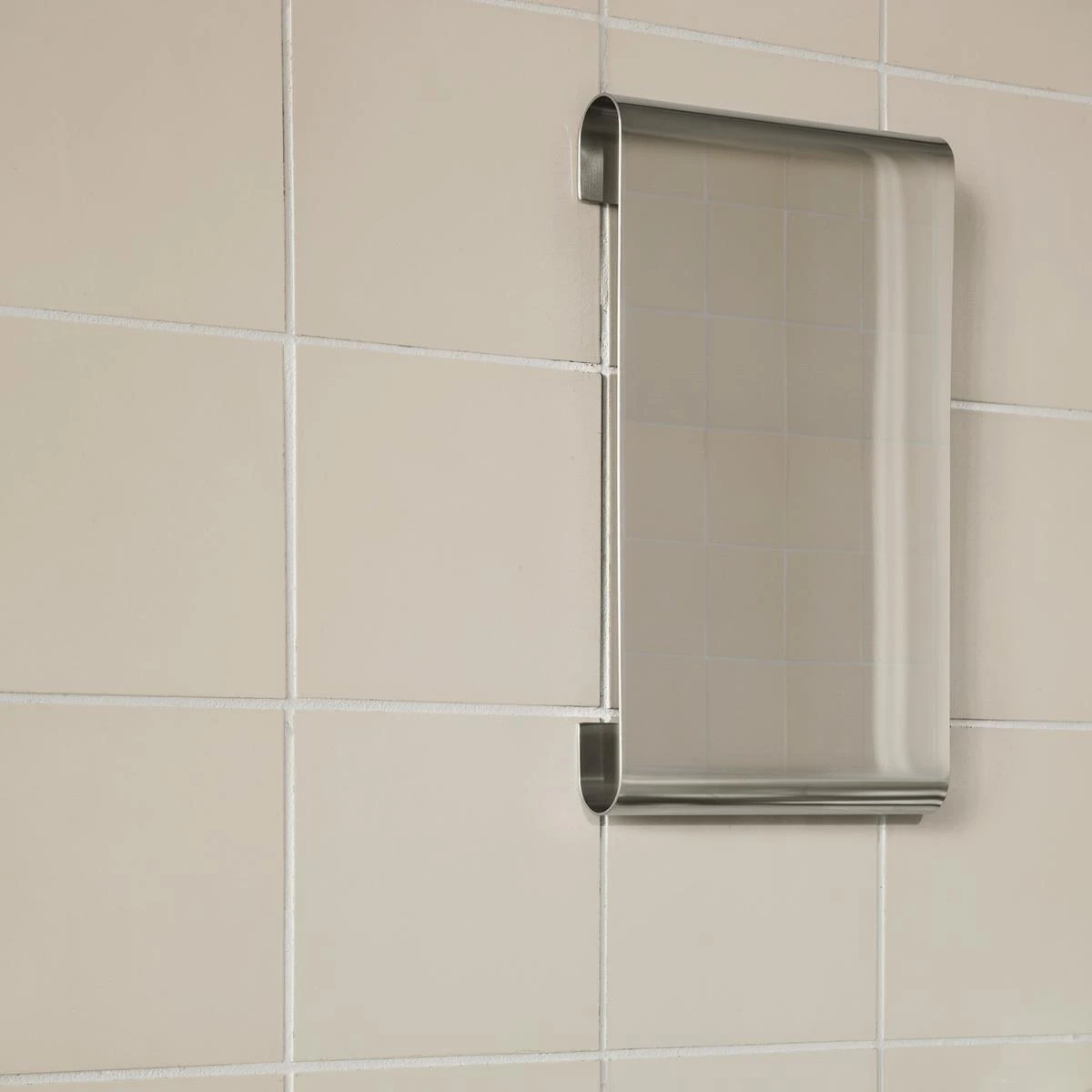 Ferm LIVING Tangent Spiegel - Small 4 Ferm LIVING Tangent Spiegel - Small - Afbeelding 2